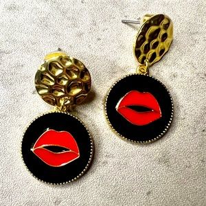COPY - NWT Gold Hammered Disc With Red Lip Charm Earrings